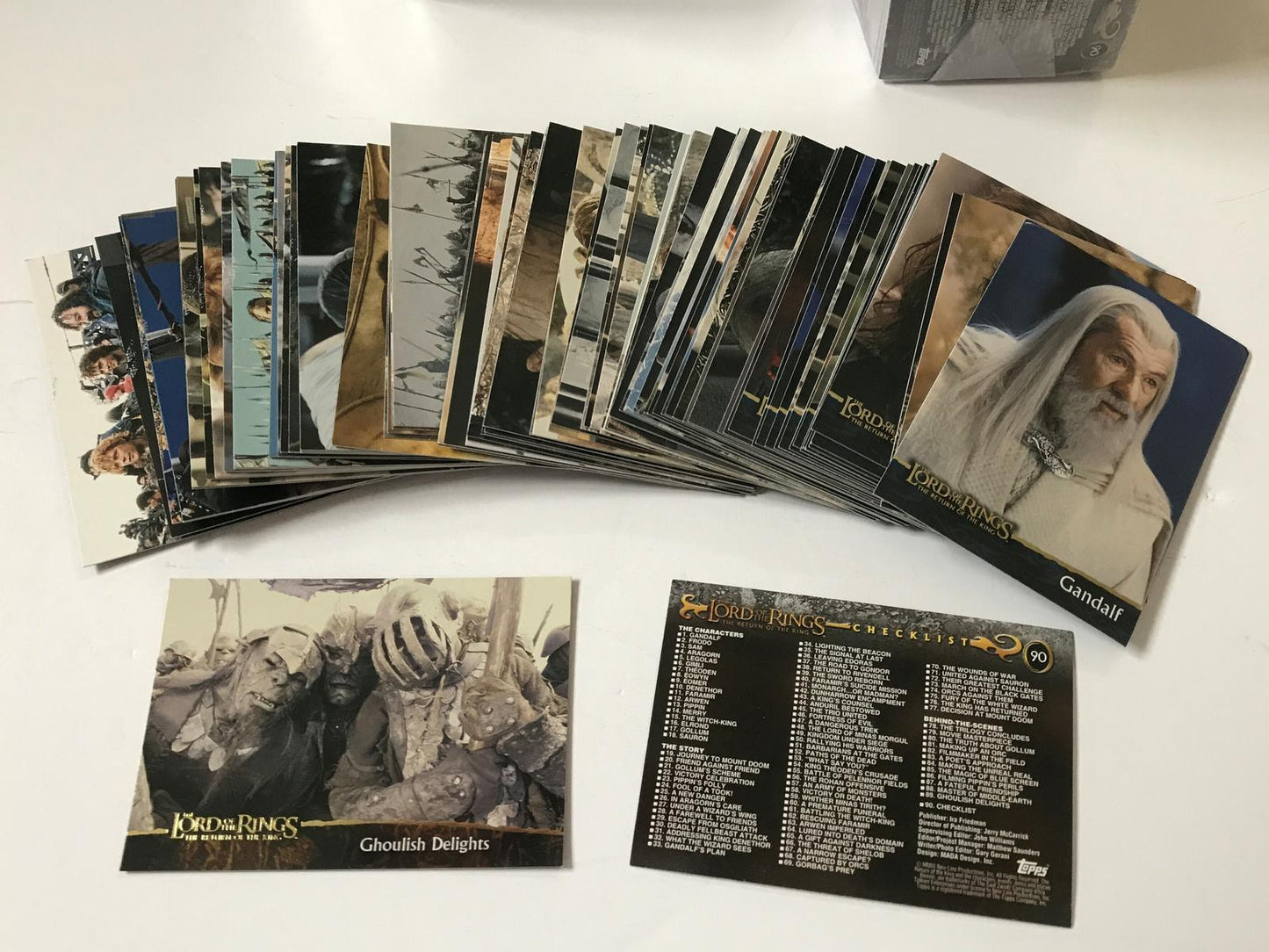 Rare Tops Cards for Lord of The Rings fans - Return of The King TOPPS cards - Complete set UNOPENED