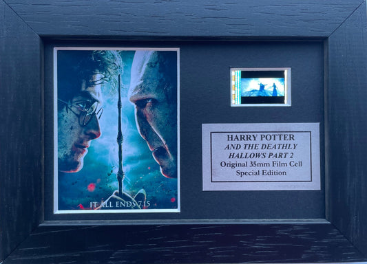 Harry Potter & The DEATHLY HALLOWS Pt 2 Original Filmcell set in Quality Wood Frame