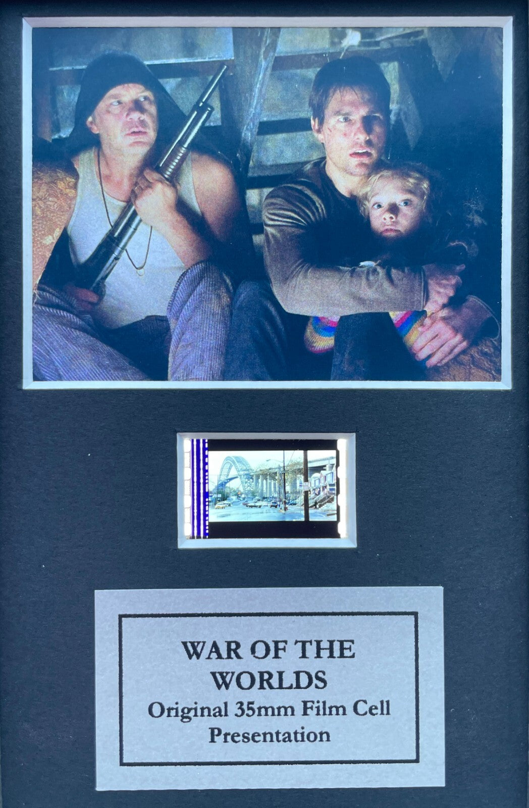 War of The Worlds Original Mini 35mm Film Cells set in Quality Wood Frame v1