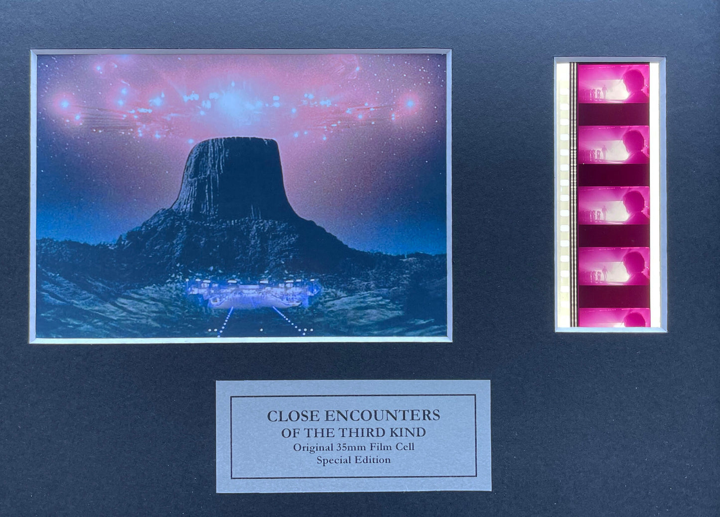 CLOSE ENCOUNTERS o/t Third Kind Original 35mm Film Cells in Quality Wood Frame v1