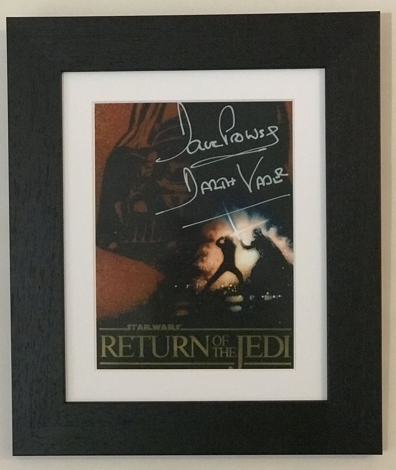 A DAVE PROWSE Darth Vader Signed Repro Signed print for a Star Wars fan