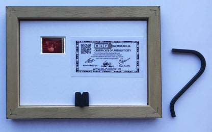 Handmade display inc original Mini 35mm film cells for a Star Wars Ep IV fan v1