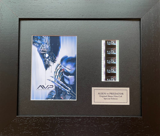 Hand crafted display featuring original film cells for ALIEN vs PREDATOR fans v1