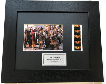 Hand crafted display featuring original film cells for The Hobbit fans vAUJ