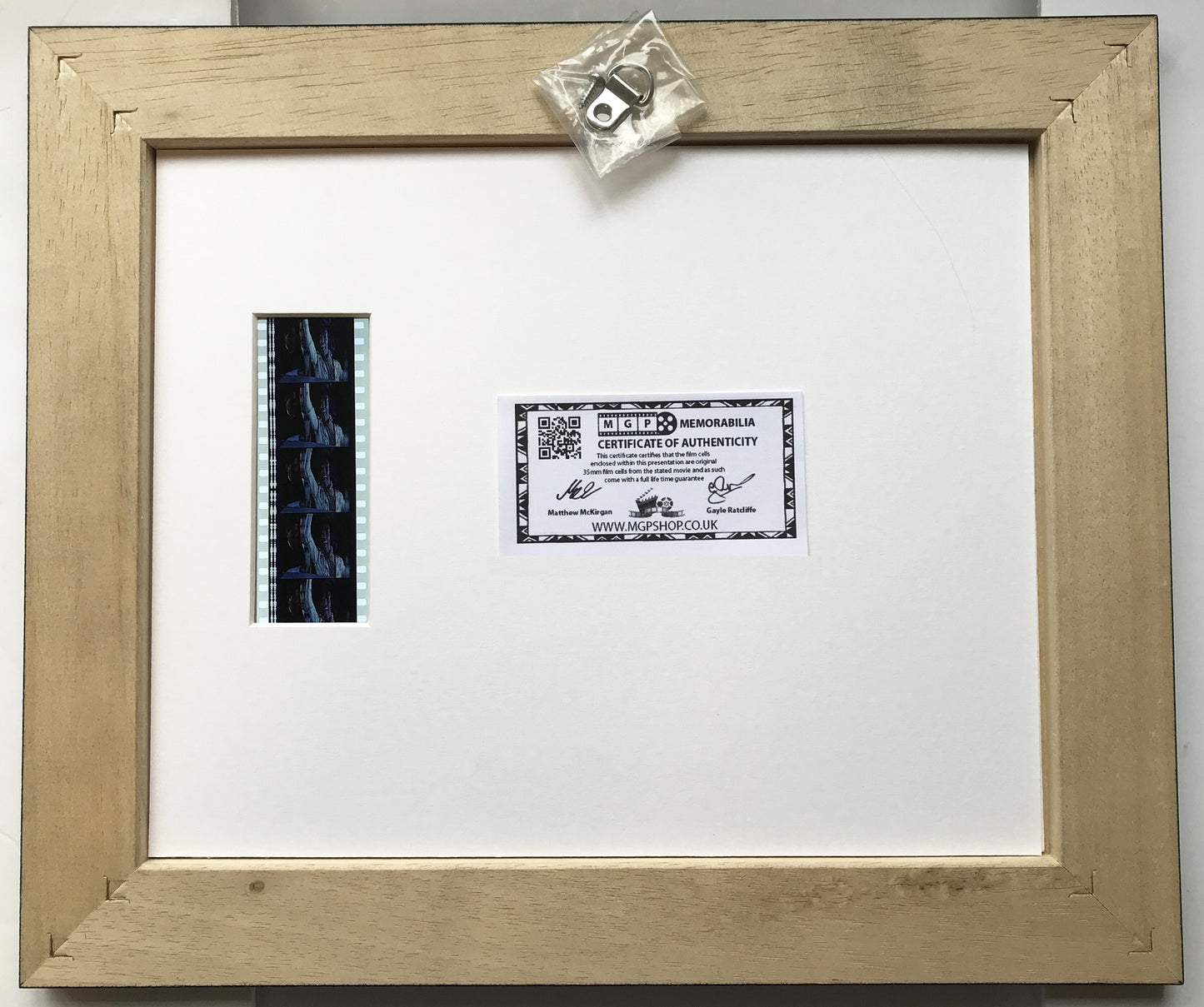 Handmade display featuring original 35mm film cells for THE BODYGUARD fans vSR