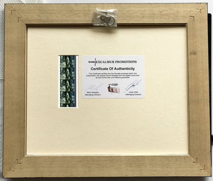 Handmade display inc original 35mm film cells for LOTR - The TWO TOWERS fans v1