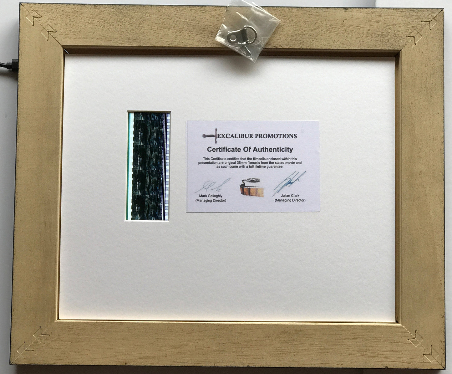 Handmade display inc original 35mm film cells for LOTR - The TWO TOWERS fans v3