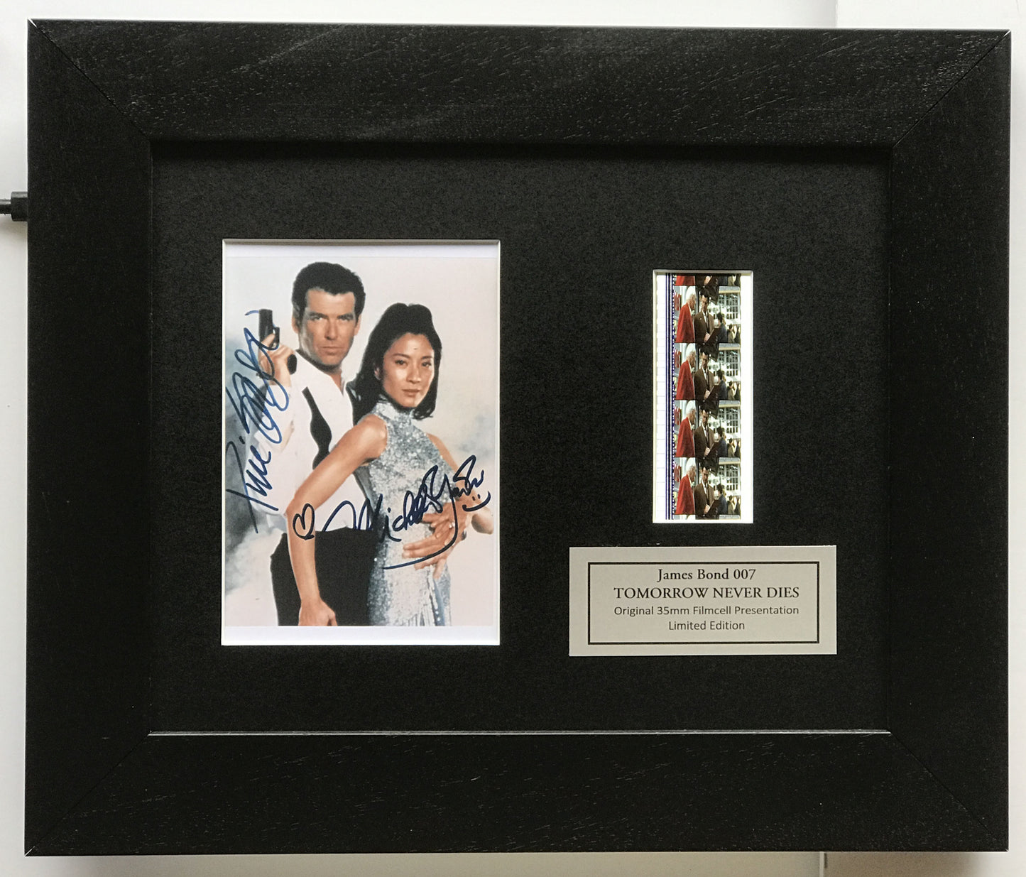 Handmade gift inc original filmcells for JAMES BOND Tomorrow Never Dies fans vSR