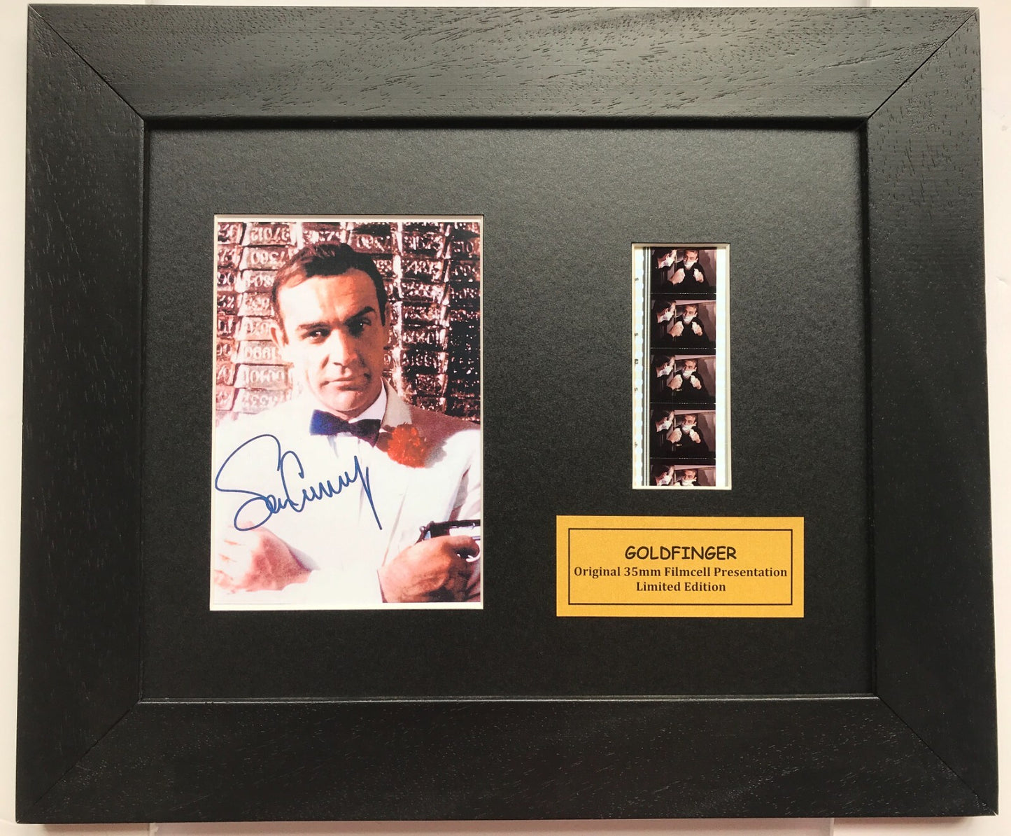 Handmade display featuring original filmcells for James Bond GOLDFINGER fans vSR