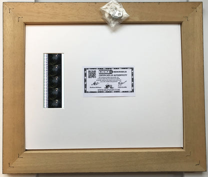 E.T The EXTRA-TERRESTRIAL Original 35mm Film Cells set in Quality Wood Frame v2
