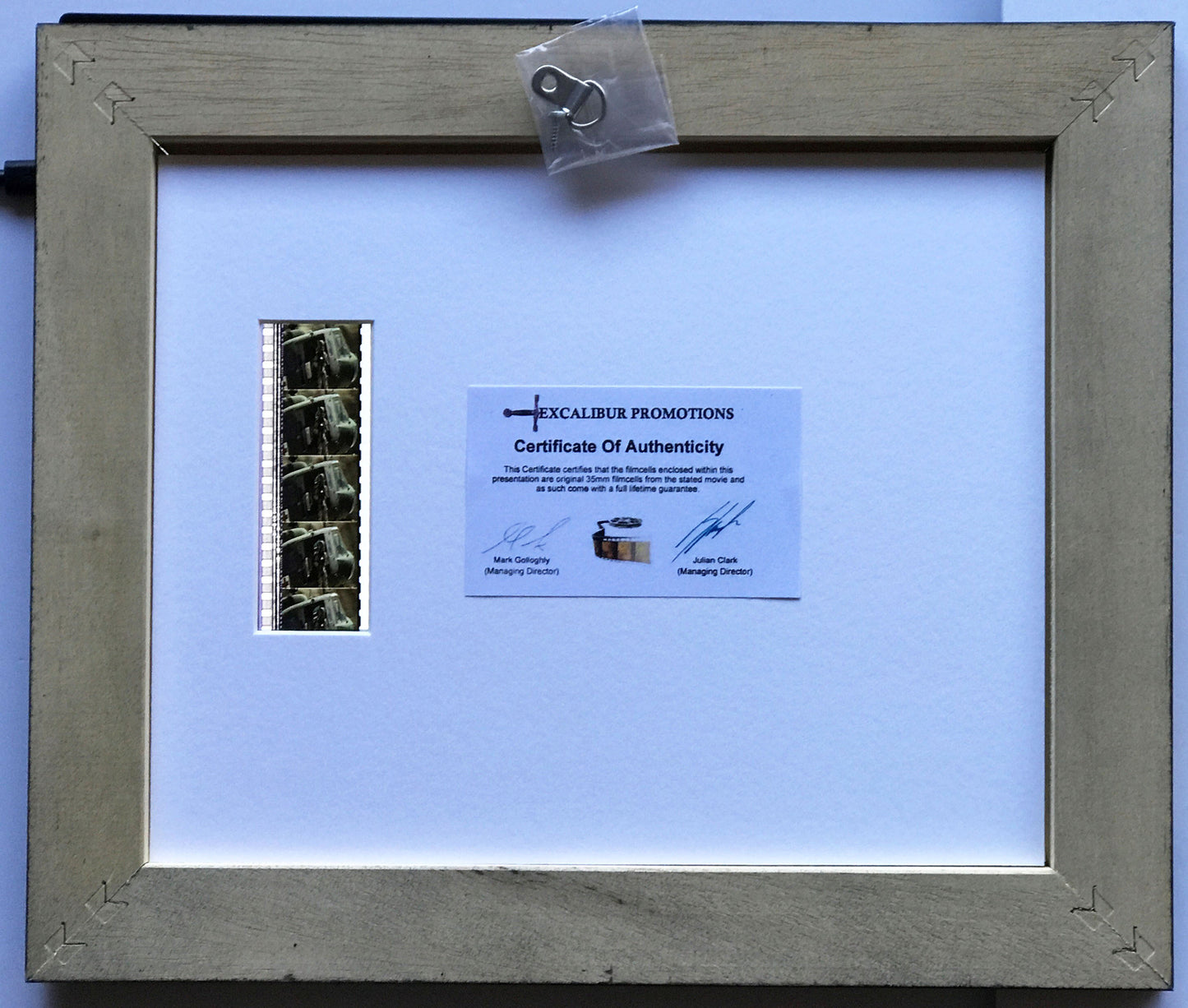 Handmade display featuring original 35mm filmcells for COURAGE UNDER FIRE fan vSR