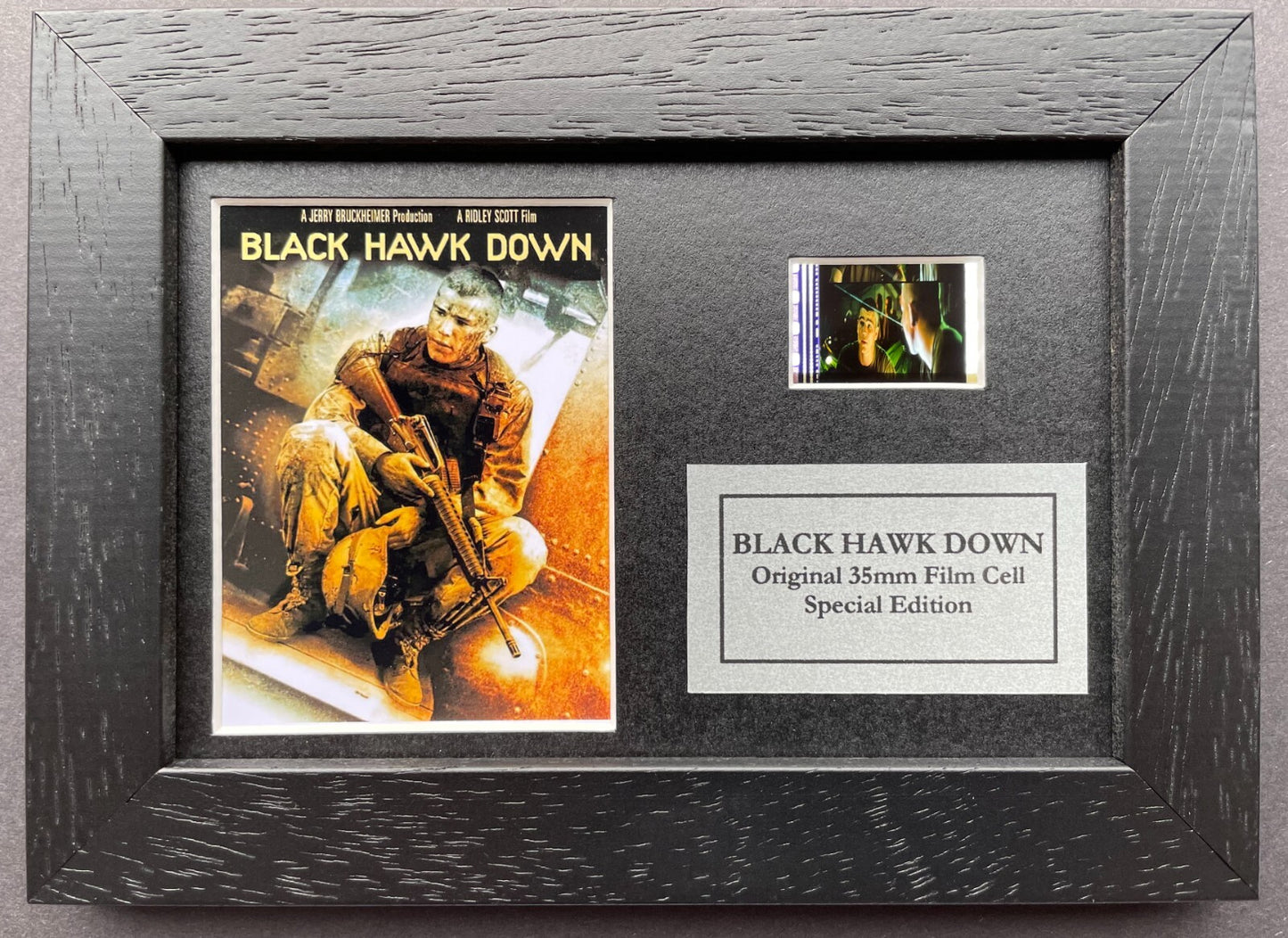 Hand crafted display inc original Mini 35mm film cells for BLACK HAWK DOWN fans