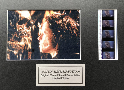 Handmade display inc original 35mm film cells for ALIEN RESURRECTION fans v1