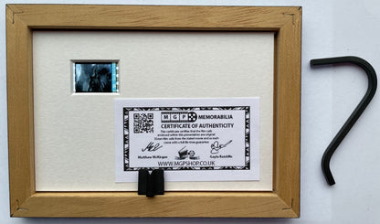 Hand crafted display featuring original Mini filmcell for The Hobbit fans vBFA
