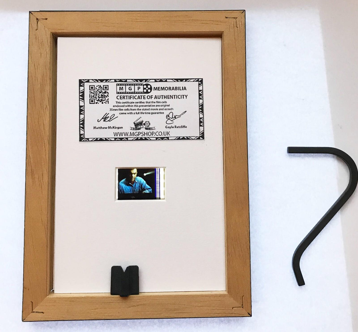 JURASSIC PARK Original Mini 35mm Film Cells set in Quality Wood Frame + COA v2