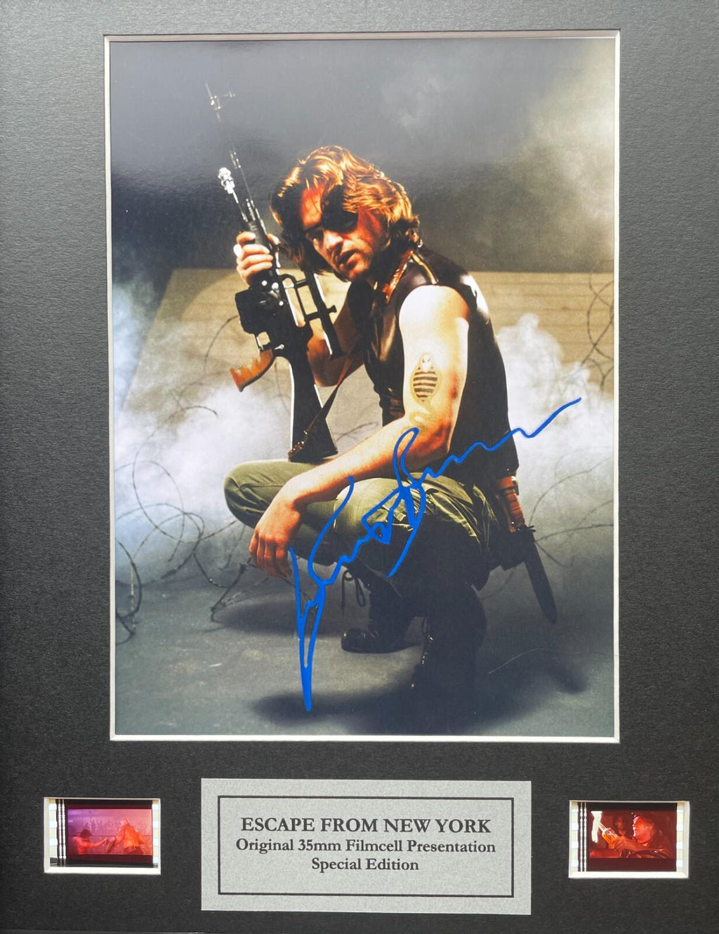 ESCAPE from NEW YORK (Kurt Russell) Original 35mm film cell Memorabilia + Coa