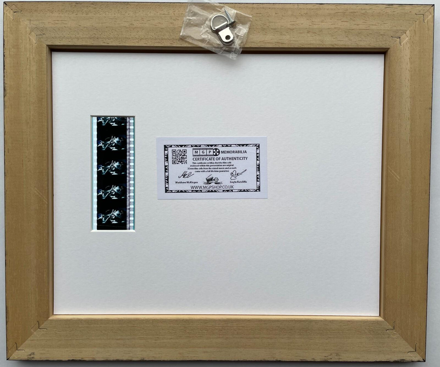 Hand crafted display featuring original film cells for MINORITY REPORT fans v2