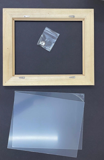 Quality wood frame in two sizes, either 130mm x 180mm or 325mm x 275mm