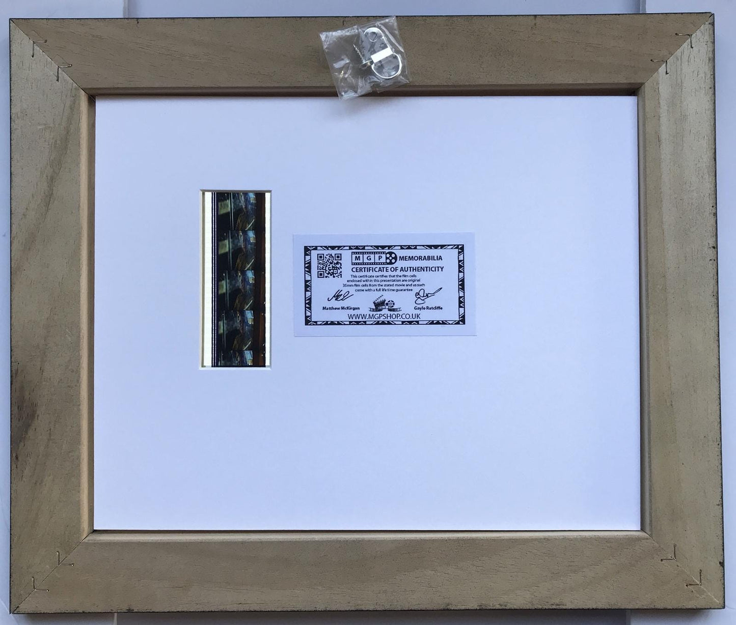 BLADE RUNNER Harrison Ford Original 35mm Film Cells set within Quality Wood Frame