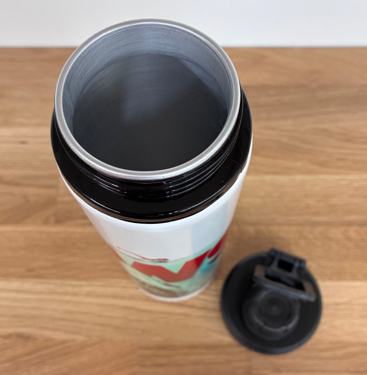 JAWS style 850ml sports water bottle with screw top smart lid
