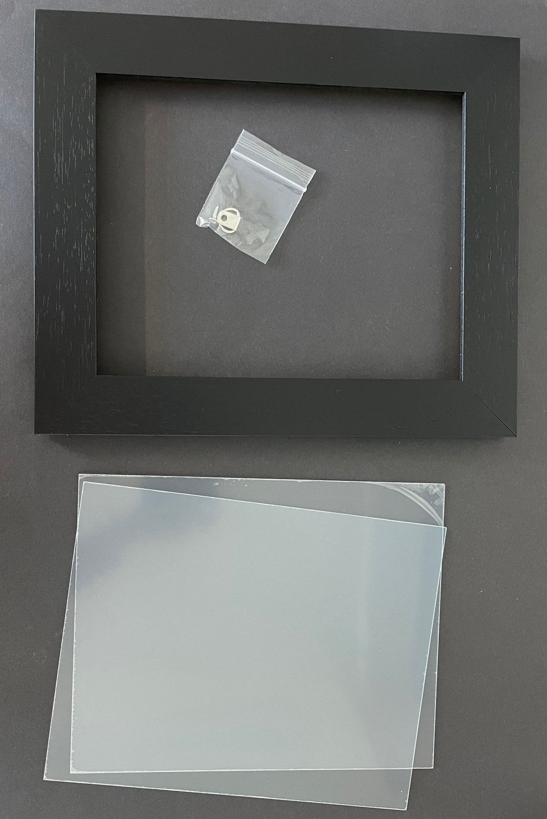 Quality wood frame in two sizes, either 130mm x 180mm or 325mm x 275mm